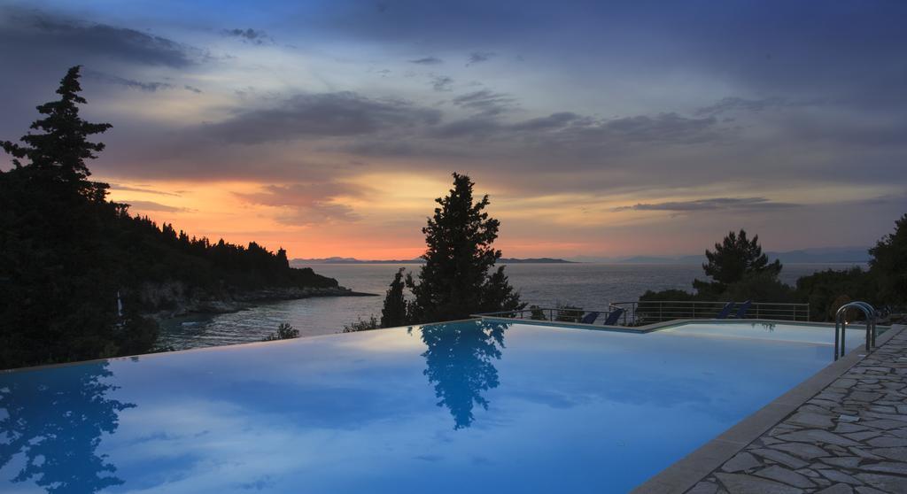 Glyfada Beach Villas Longos  Bagian luar foto